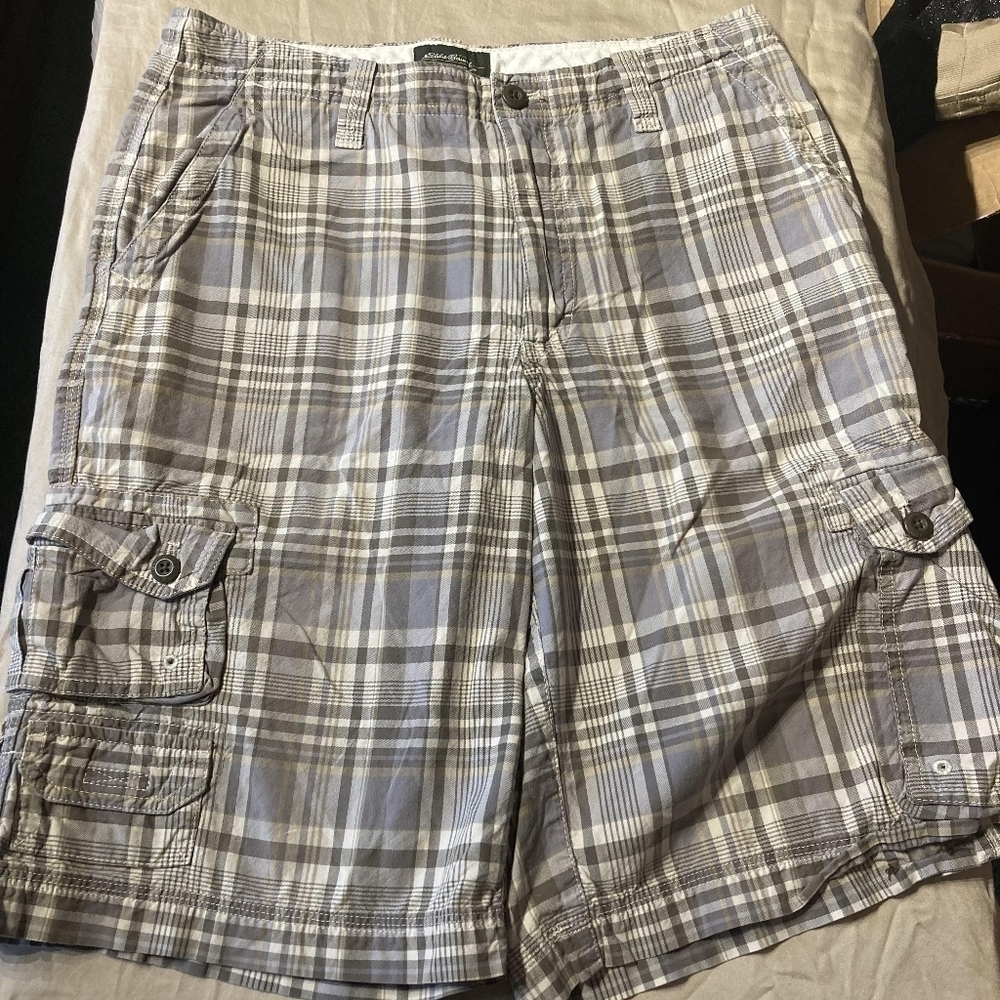 Eddie Bauer Plaid Cargo Shorts Mens 34 Tall Inner Drawstring Outdoors Hiking EUC